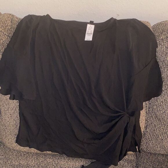 ✨NY&C Side-Tie Top✨  - Picture 2 of 6